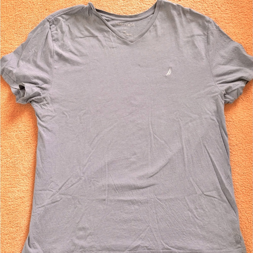 Nautica Men’s V-neck slim fit shirt